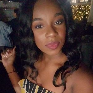 Meet your Posher, Junith